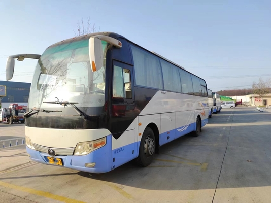 Los autobuses diesel usados enderezan el autobús del motor de Yuchai de la parte posterior de Yutong Zk6110 2+3layout 62seats del autobús de Steeing
