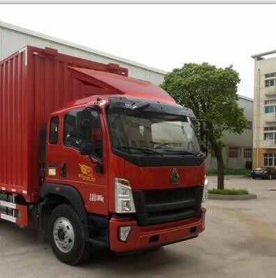 El modo de la impulsión de Howo Sinotruk Lorry Truck 4x2 de la segunda mano utilizó el camión del cargo de Howo 151hp